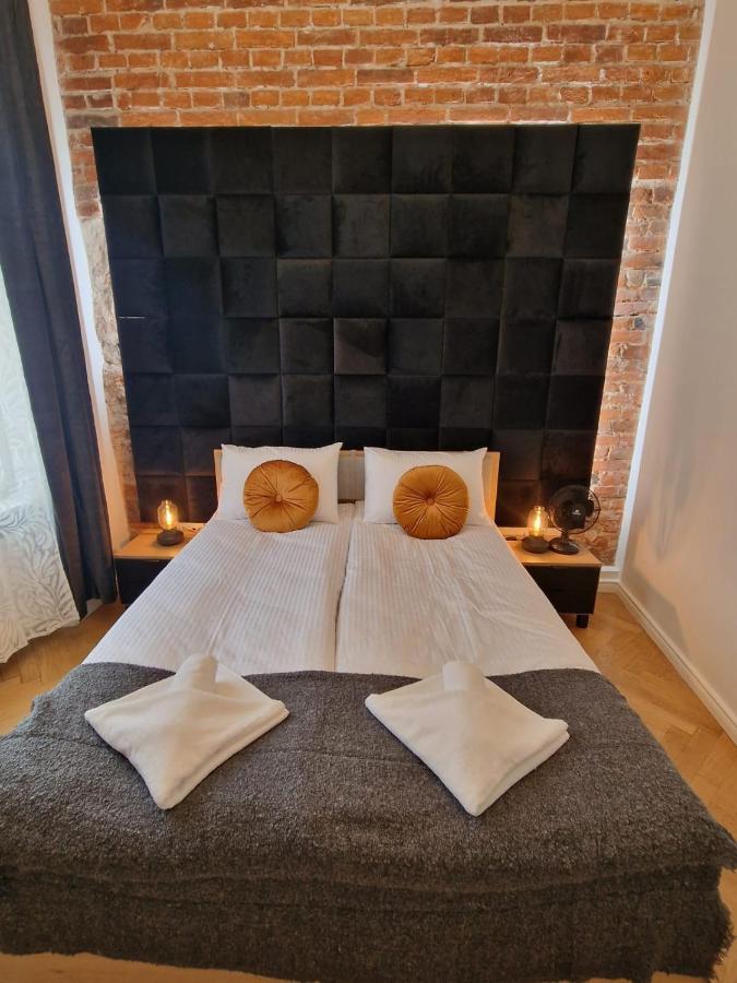 Golden Pearl - Main Square, 100 Sqm, 4 Rooms Krakkó Kültér fotó