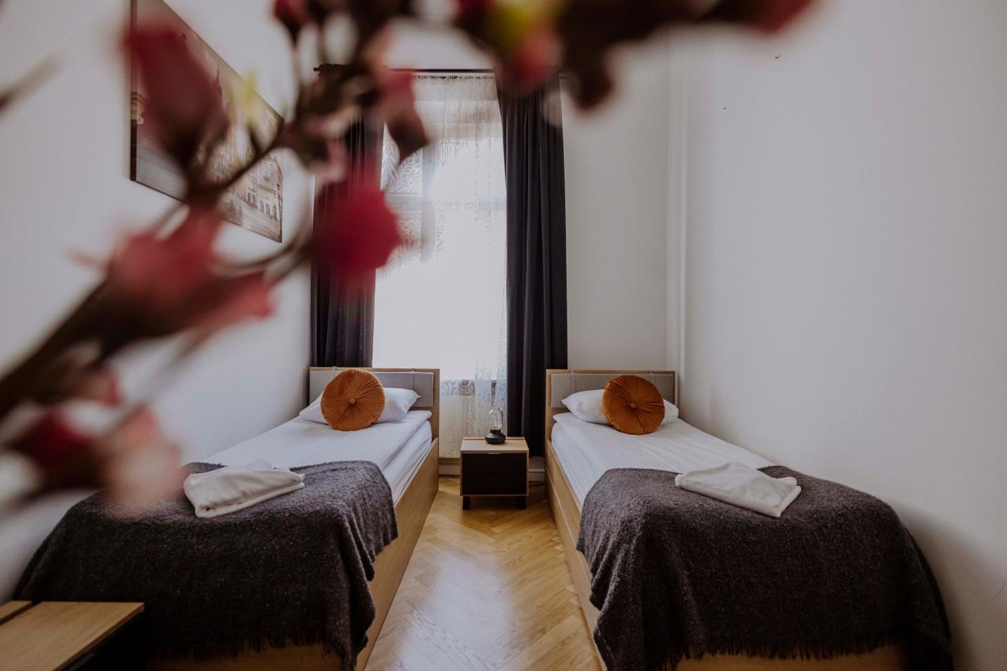 Golden Pearl - Main Square, 100 Sqm, 4 Rooms Krakkó Kültér fotó