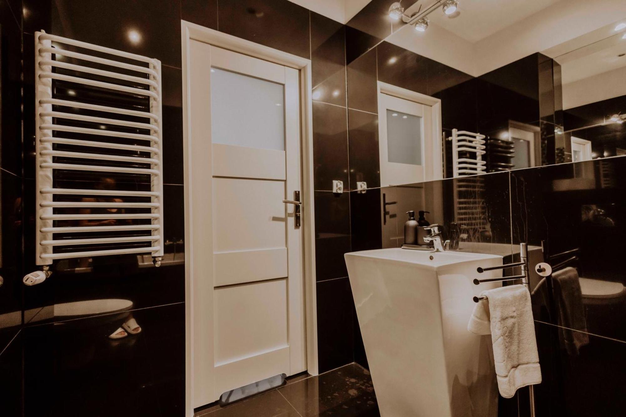 Golden Pearl - Main Square, 100 Sqm, 4 Rooms Krakkó Kültér fotó