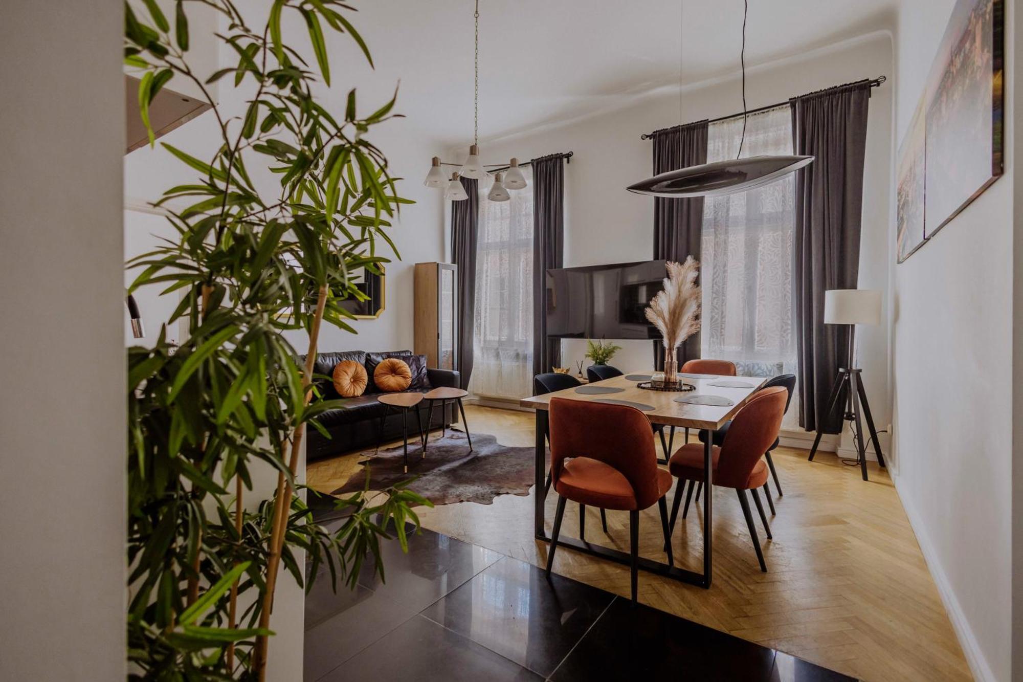 Golden Pearl - Main Square, 100 Sqm, 4 Rooms Krakkó Kültér fotó