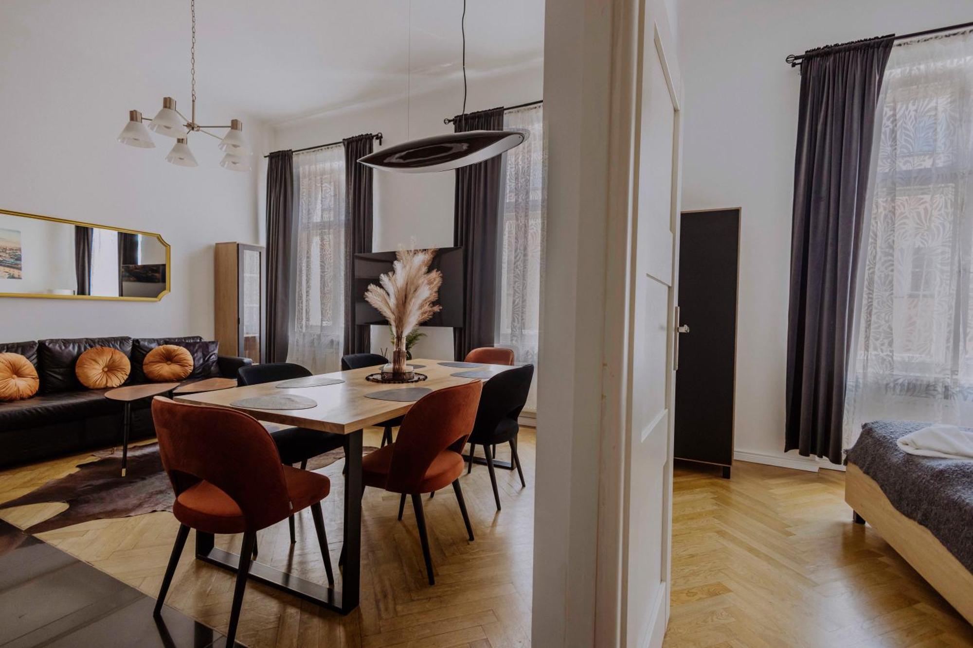 Golden Pearl - Main Square, 100 Sqm, 4 Rooms Krakkó Kültér fotó